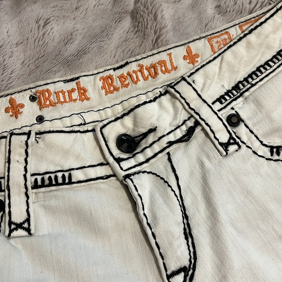 Rock revival shorts - Picture 2 of 12